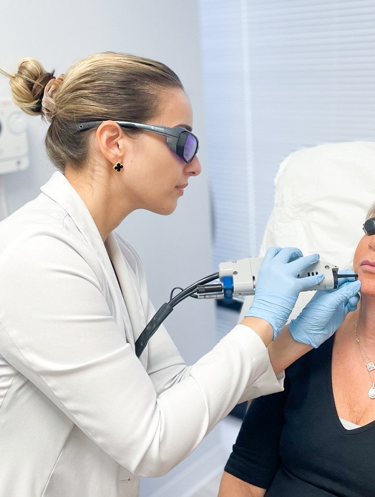 vbeam laser with despina for scar removal